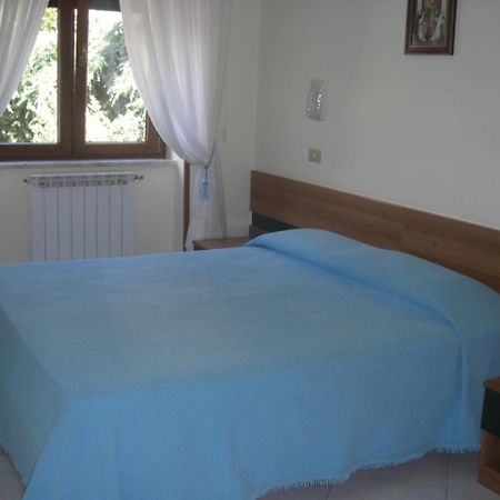 Hotel Astoria Помпеи Экстерьер фото