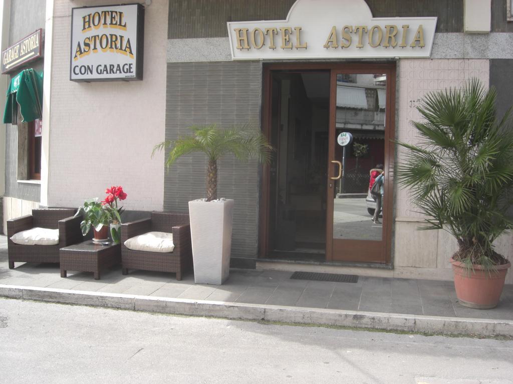 Hotel Astoria Помпеи Экстерьер фото