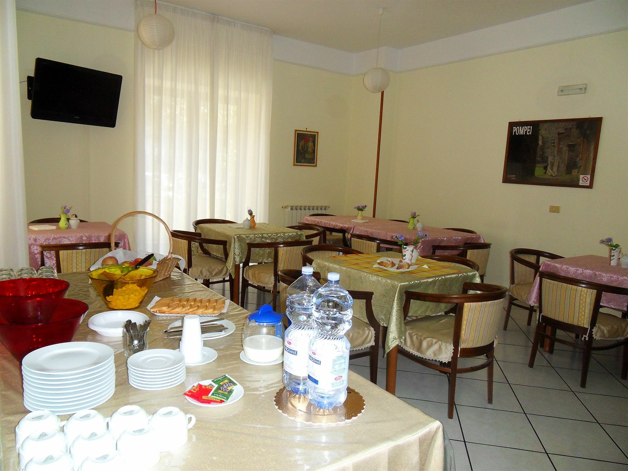 Hotel Astoria Помпеи Экстерьер фото